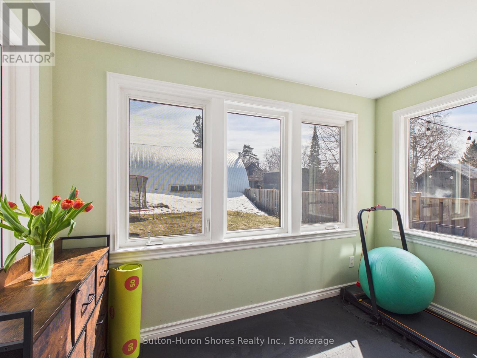 7760 Highway 21 Highway, Arran-Elderslie, Ontario  N0H 1A0 - Photo 6 - X12938104