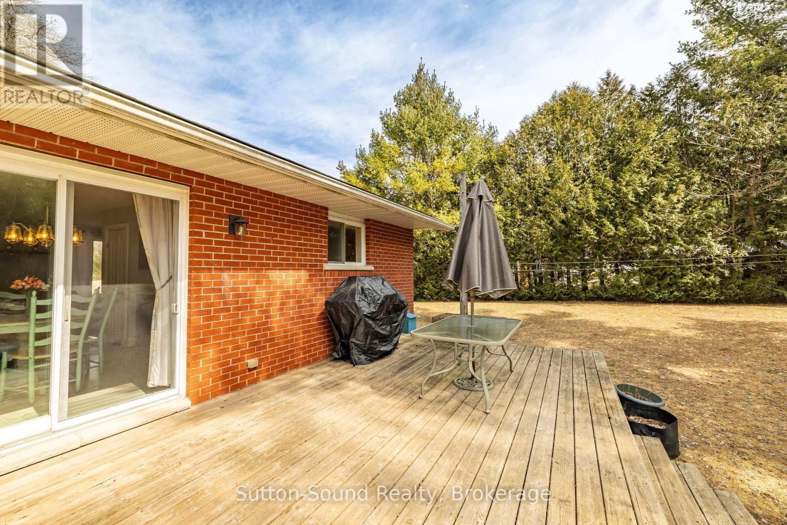 102710 Grey Road 18, Georgian Bluffs, Ontario  N4K 5N6 - Photo 25 - X12938134