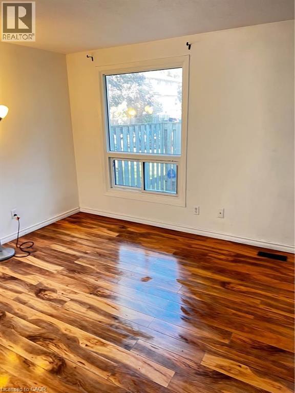 700 Paisley Road Unit# 24, Guelph, Ontario  N1K 1A3 - Photo 8 - 40816218