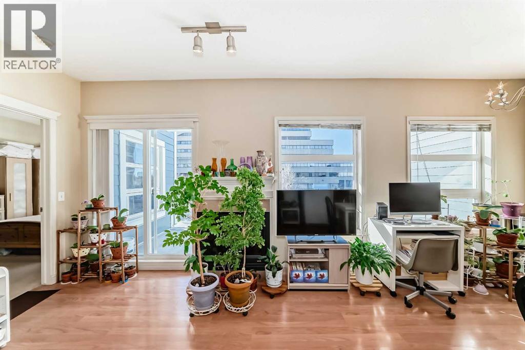 209, 333 Riverfront Avenue Se, Calgary, Alberta  T2G 5R1 - Photo 1 - A2290880