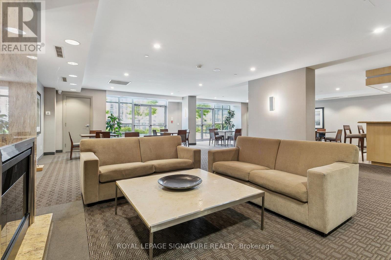 1011 - 4978 Yonge Street, Toronto (Lansing-Westgate), Ontario  M2N 7G8 - Photo 18 - C12938108