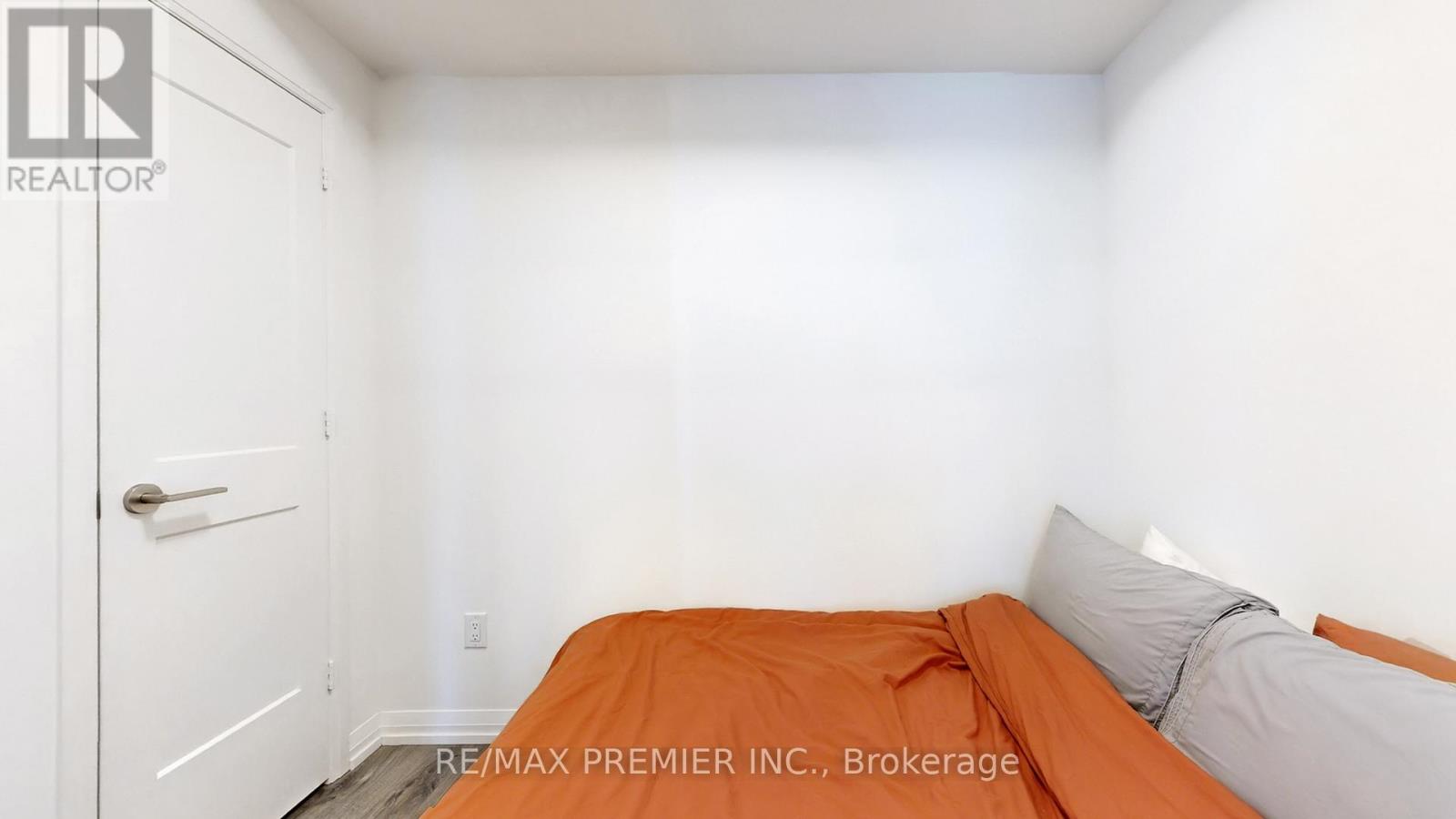 3711 - 8 Widmer Street, Toronto, Ontario  M5V 0W6 - Photo 19 - C12938130