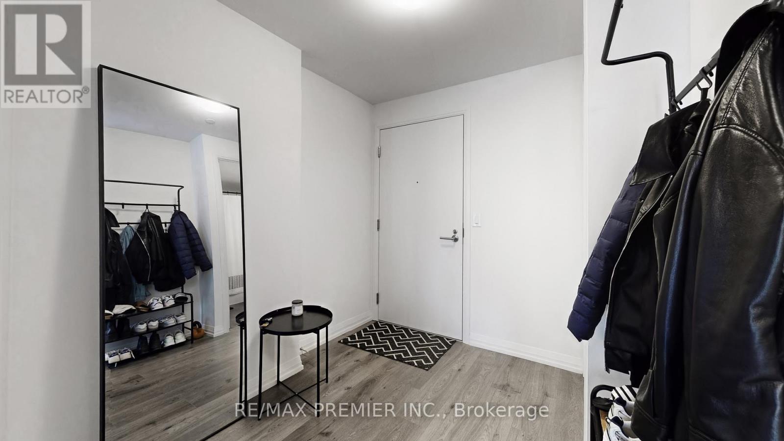 3711 - 8 Widmer Street, Toronto, Ontario  M5V 0W6 - Photo 3 - C12938130