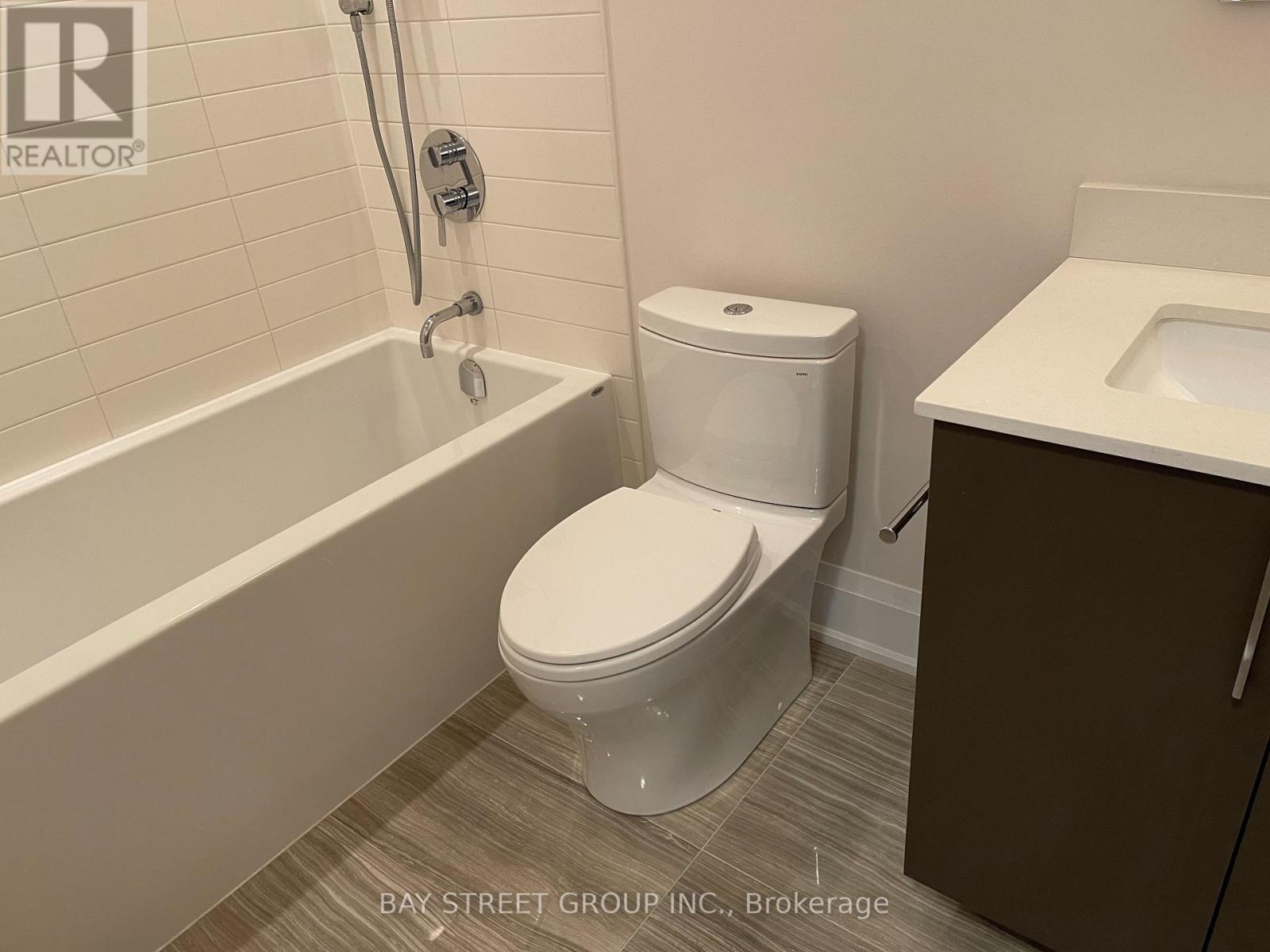 1105 - 88 Cumberland Street, Toronto (Annex), Ontario  M5R 1A3 - Photo 11 - C12938140