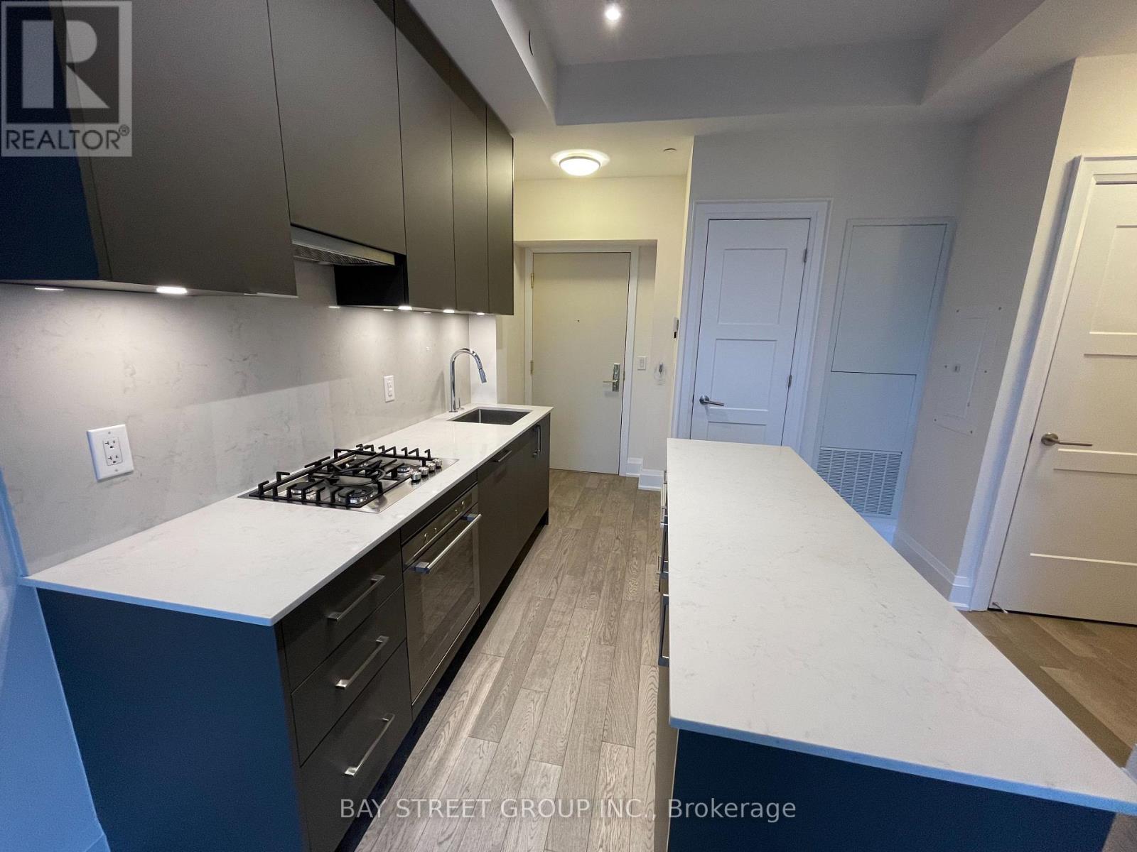 1105 - 88 Cumberland Street, Toronto (Annex), Ontario  M5R 1A3 - Photo 3 - C12938140