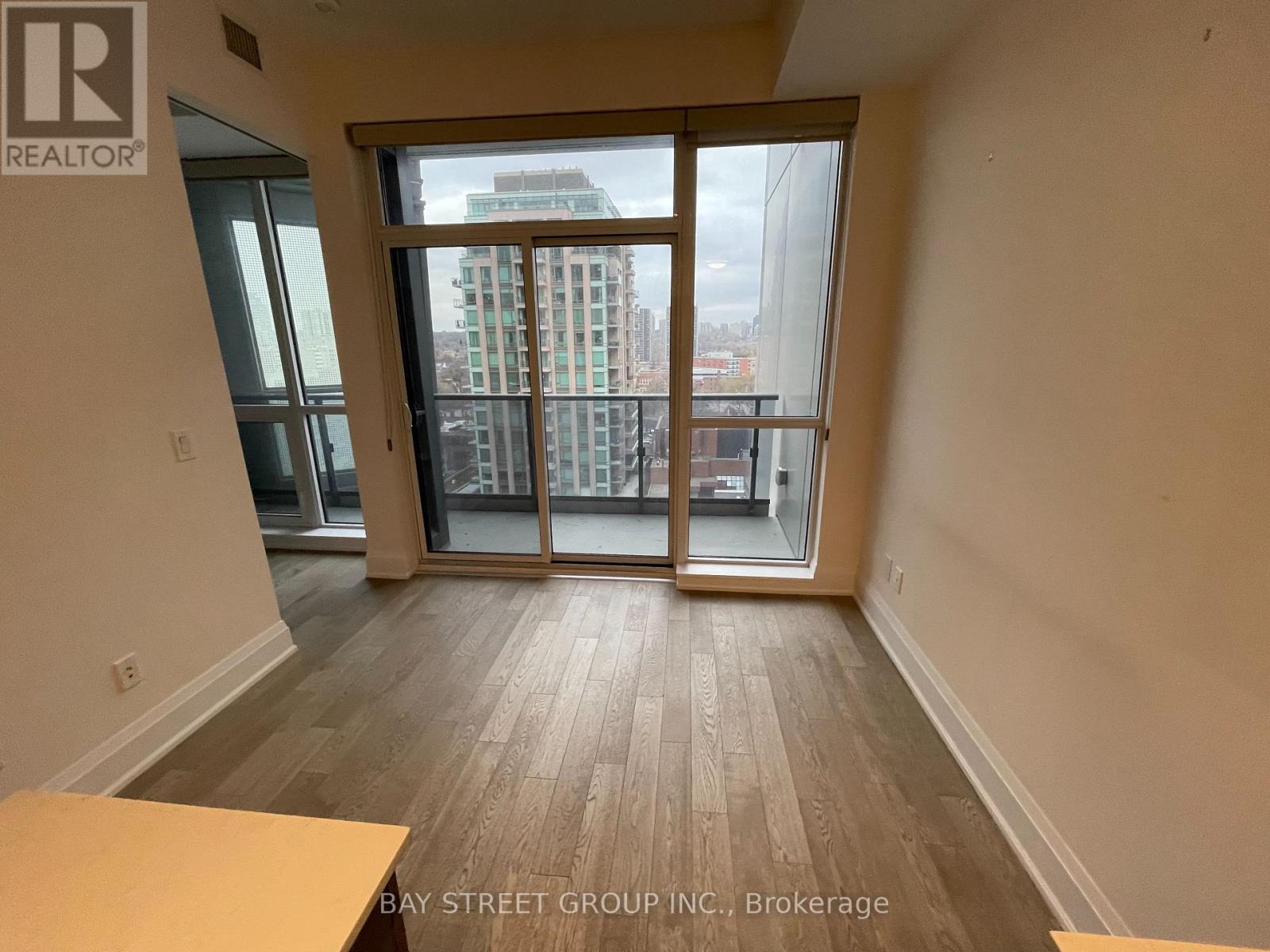 1105 - 88 Cumberland Street, Toronto (Annex), Ontario  M5R 1A3 - Photo 7 - C12938140