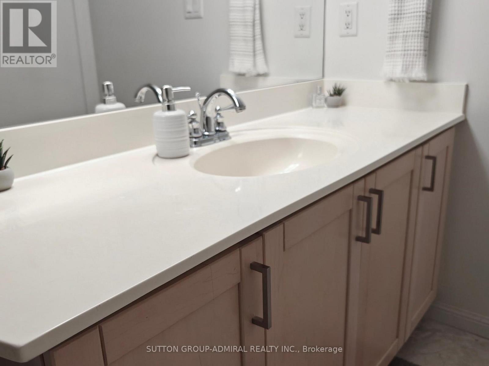 321 - 1000 King Street W, Toronto (Niagara), Ontario  M6K 3N1 - Photo 22 - C12938148