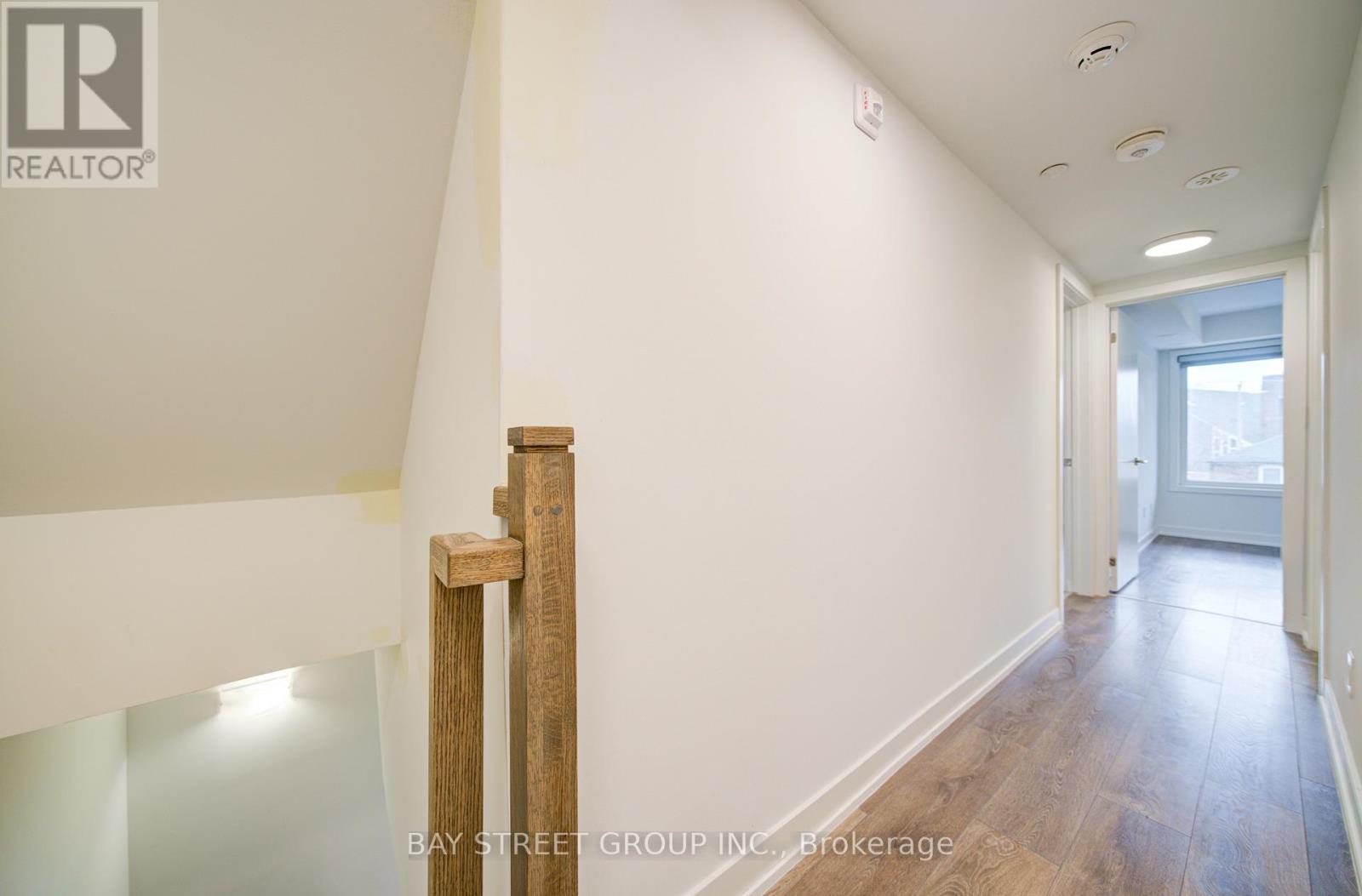 7 - 1479 O'connor Drive, Toronto, Ontario  M4B 0A7 - Photo 13 - E12938102