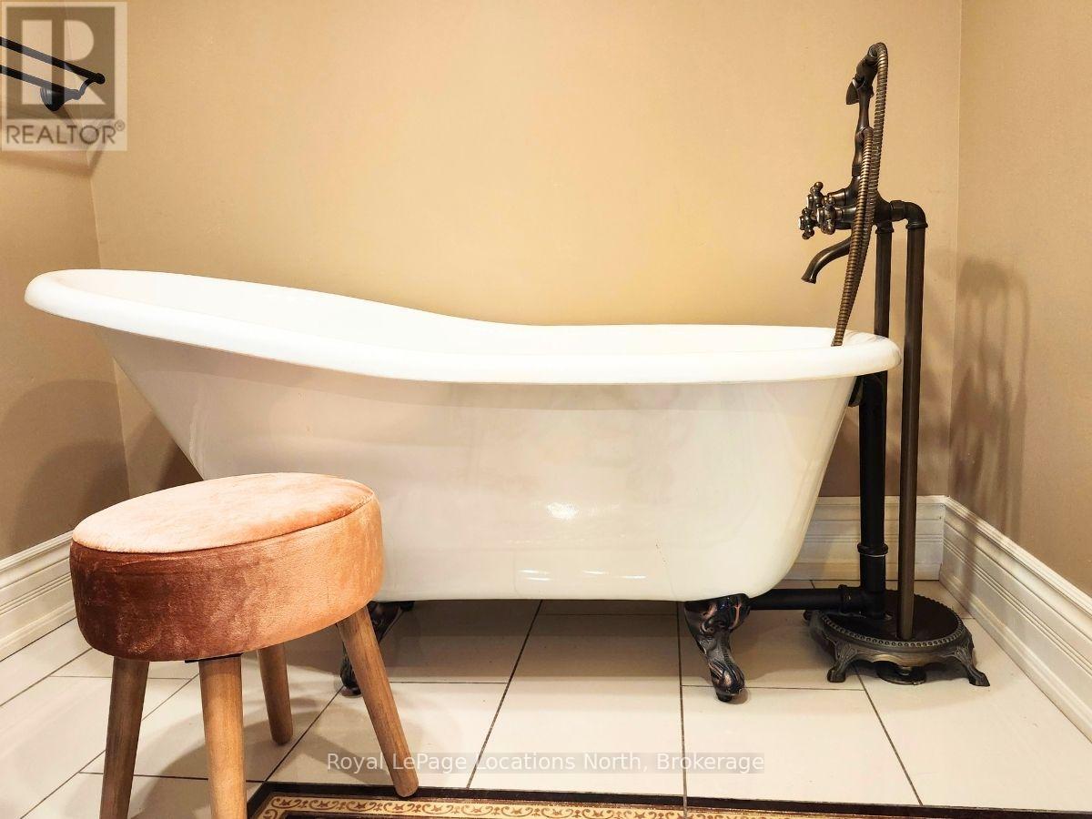 1181 4th Avenue W, Owen Sound, Ontario  N4K 4W3 - Photo 18 - X12913534