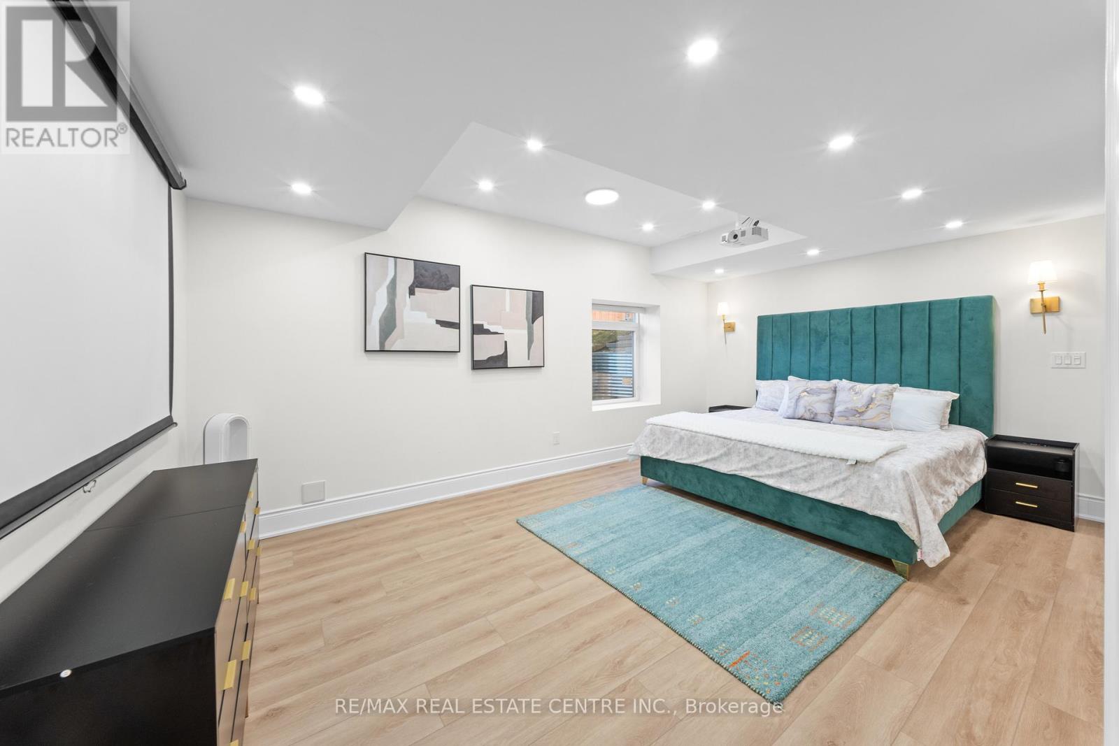 67 Rolling Green Court, Vaughan (Kleinburg), Ontario  L4H 4K7 - Photo 40 - N12938098