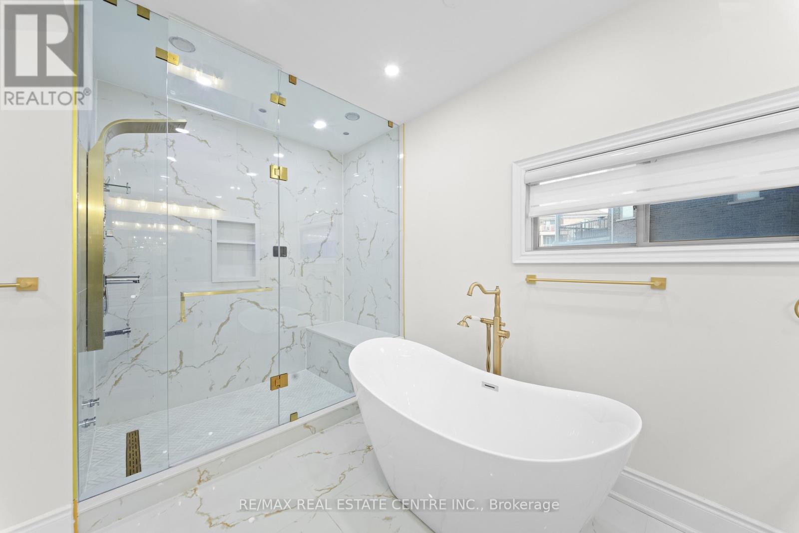 67 Rolling Green Court, Vaughan (Kleinburg), Ontario  L4H 4K7 - Photo 42 - N12938098