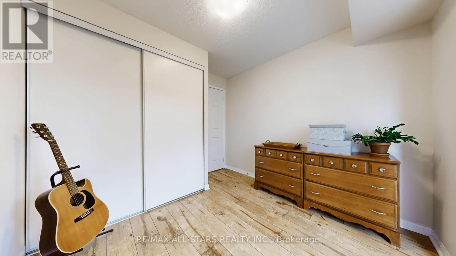 327 - 900 Bogart Mill Trail, Newmarket, Ontario  L3Y 8V5 - Photo 20 - N12938136