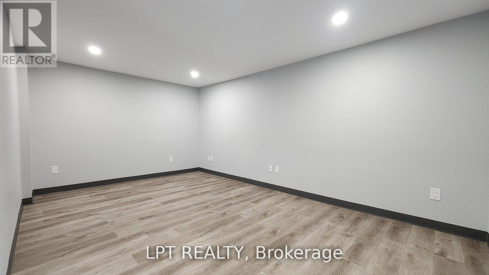 59 Collier Street, Barrie (City Centre), Ontario  L4M 1G7 - Photo 15 - S12938142