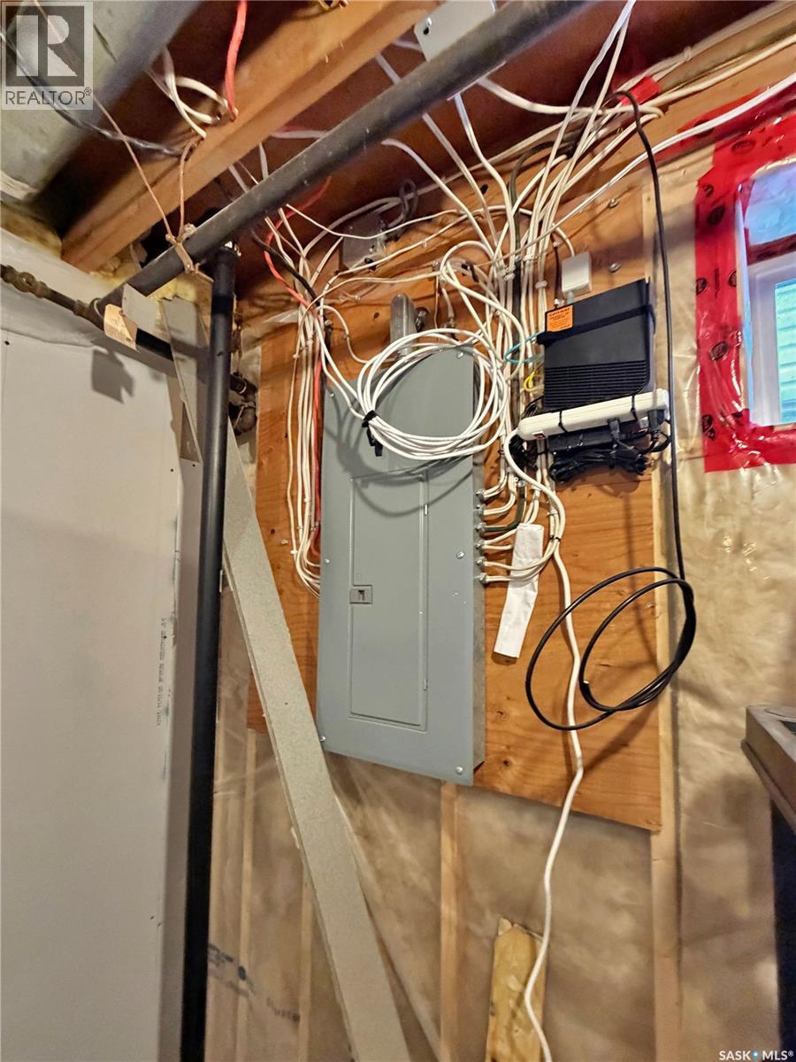 737 Sumner Street, Esterhazy, Saskatchewan  S0A 0X0 - Photo 26 - SK031592