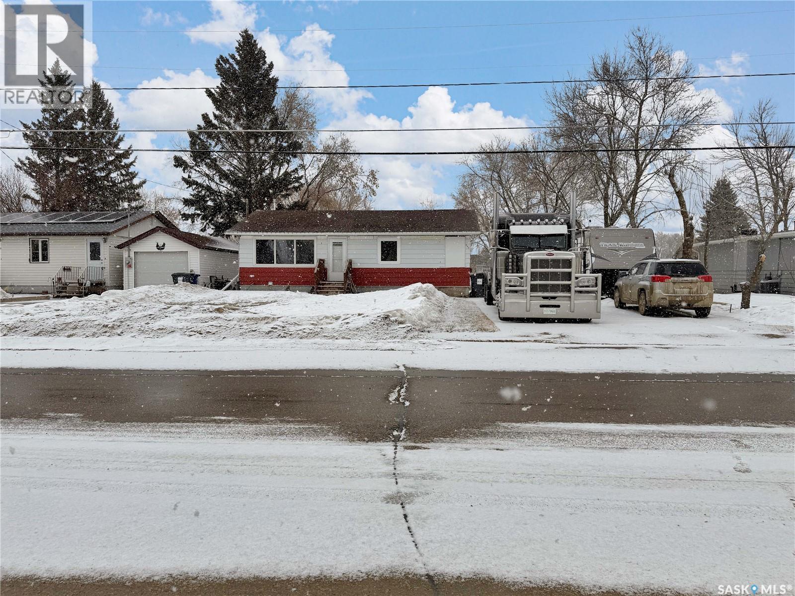 737 Sumner Street, Esterhazy, Saskatchewan  S0A 0X0 - Photo 29 - SK031592