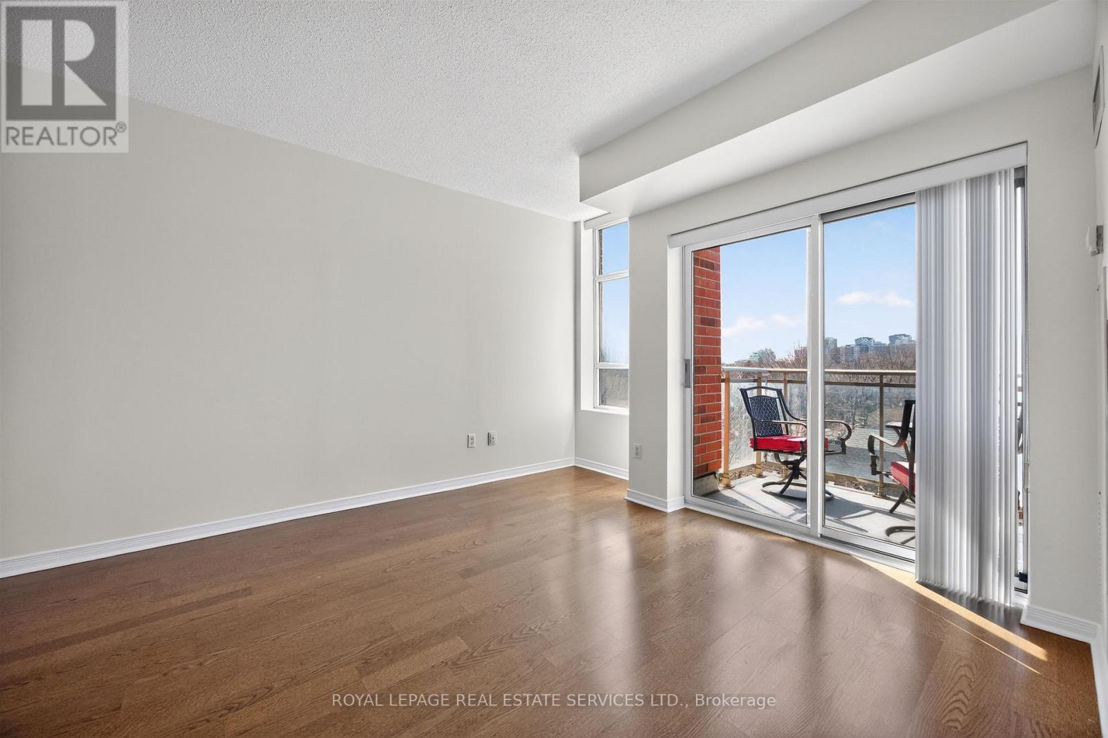 620 - 2495 Dundas Street W, Toronto (High Park North), Ontario  M6P 1X4 - Photo 10 - W12938096