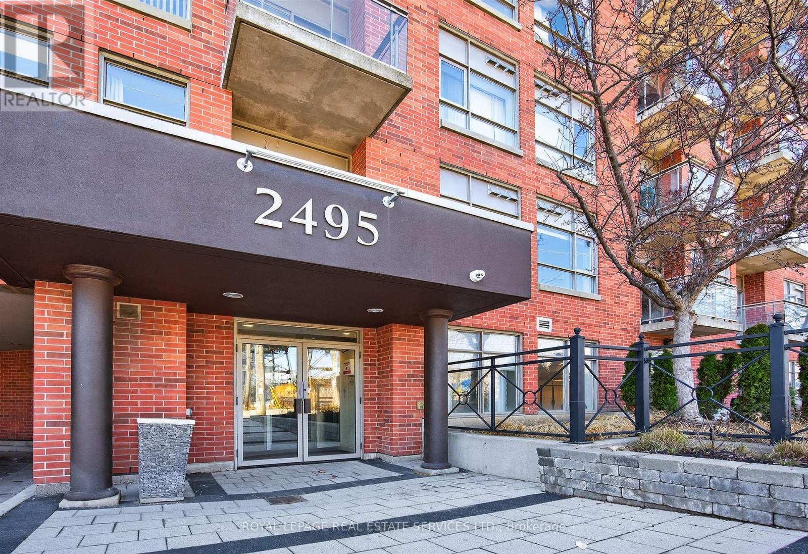 620 - 2495 Dundas Street W, Toronto (High Park North), Ontario  M6P 1X4 - Photo 3 - W12938096