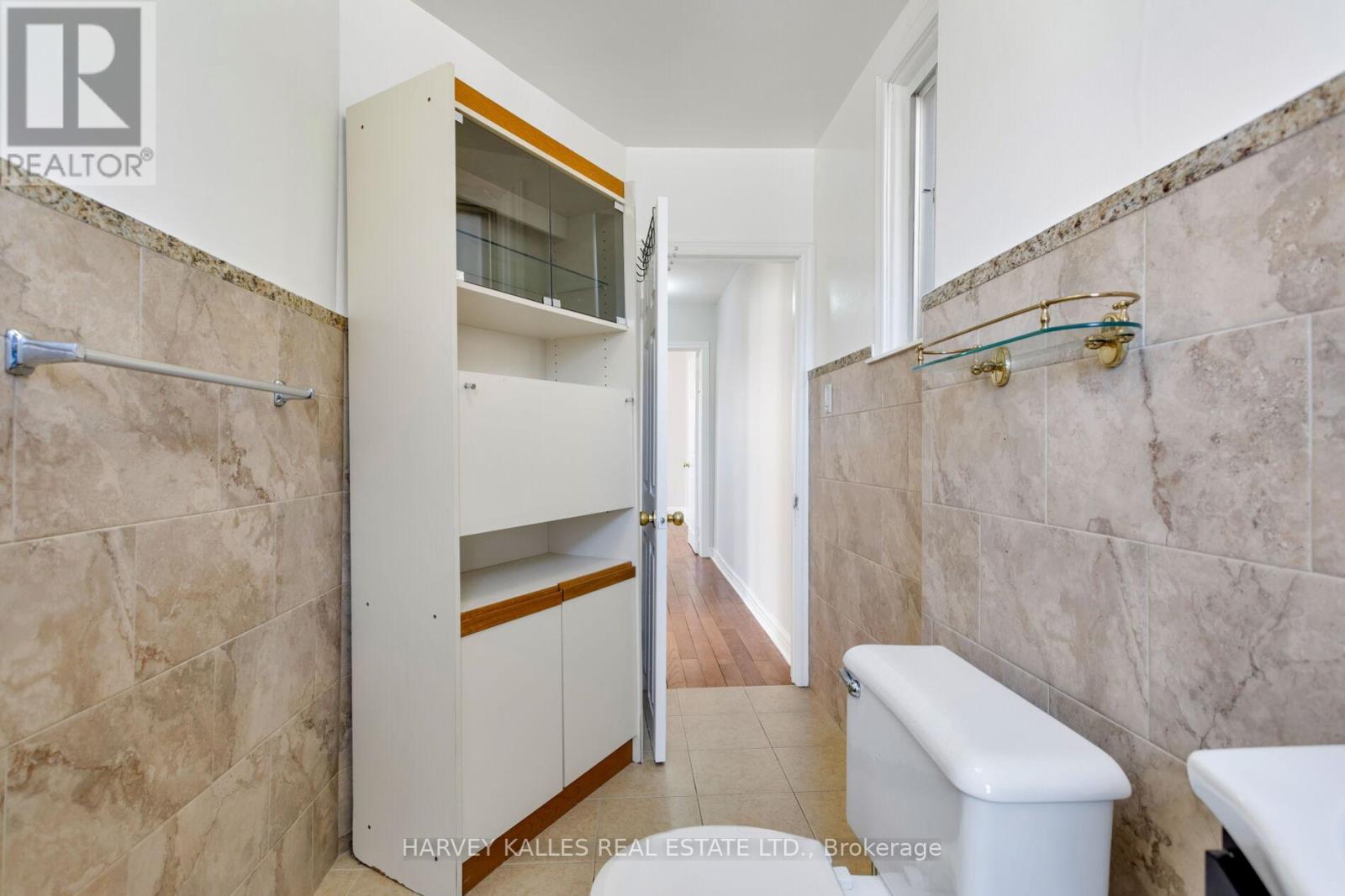 Upper - 429 Margueretta Street, Toronto, Ontario  M6H 3S6 - Photo 20 - W12938100