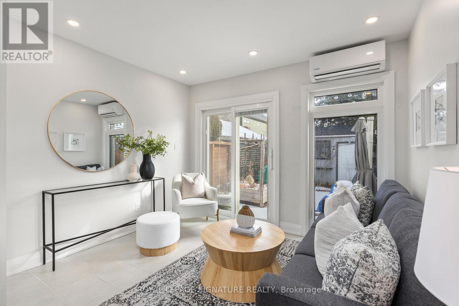 493 Jane Street, Toronto, Ontario  M6S 4A1 - Photo 13 - W12938106