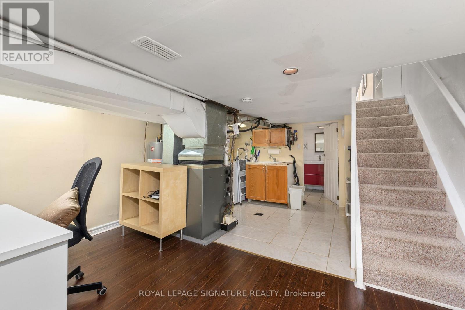 493 Jane Street, Toronto, Ontario  M6S 4A1 - Photo 18 - W12938106