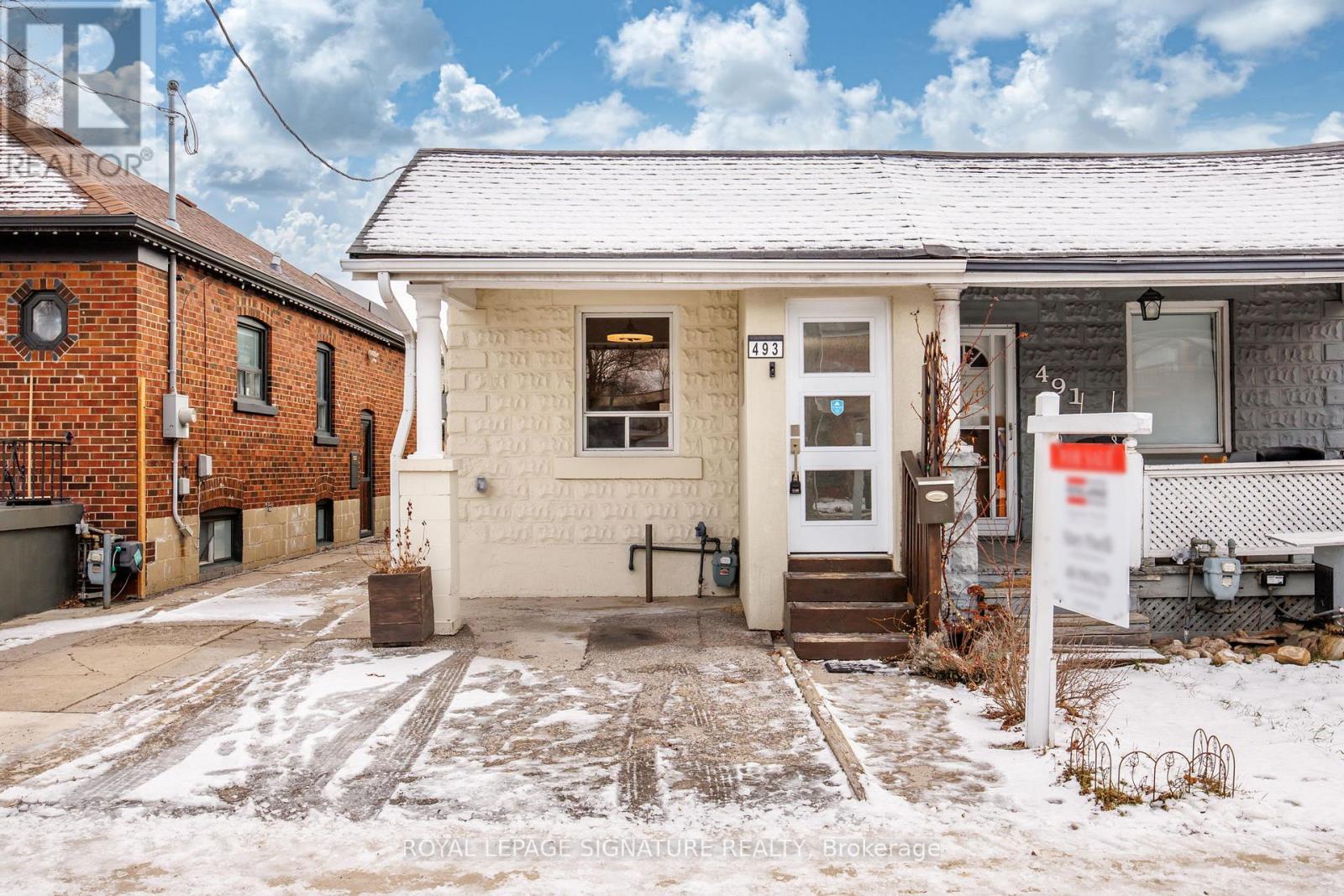 493 Jane Street, Toronto, Ontario  M6S 4A1 - Photo 2 - W12938106