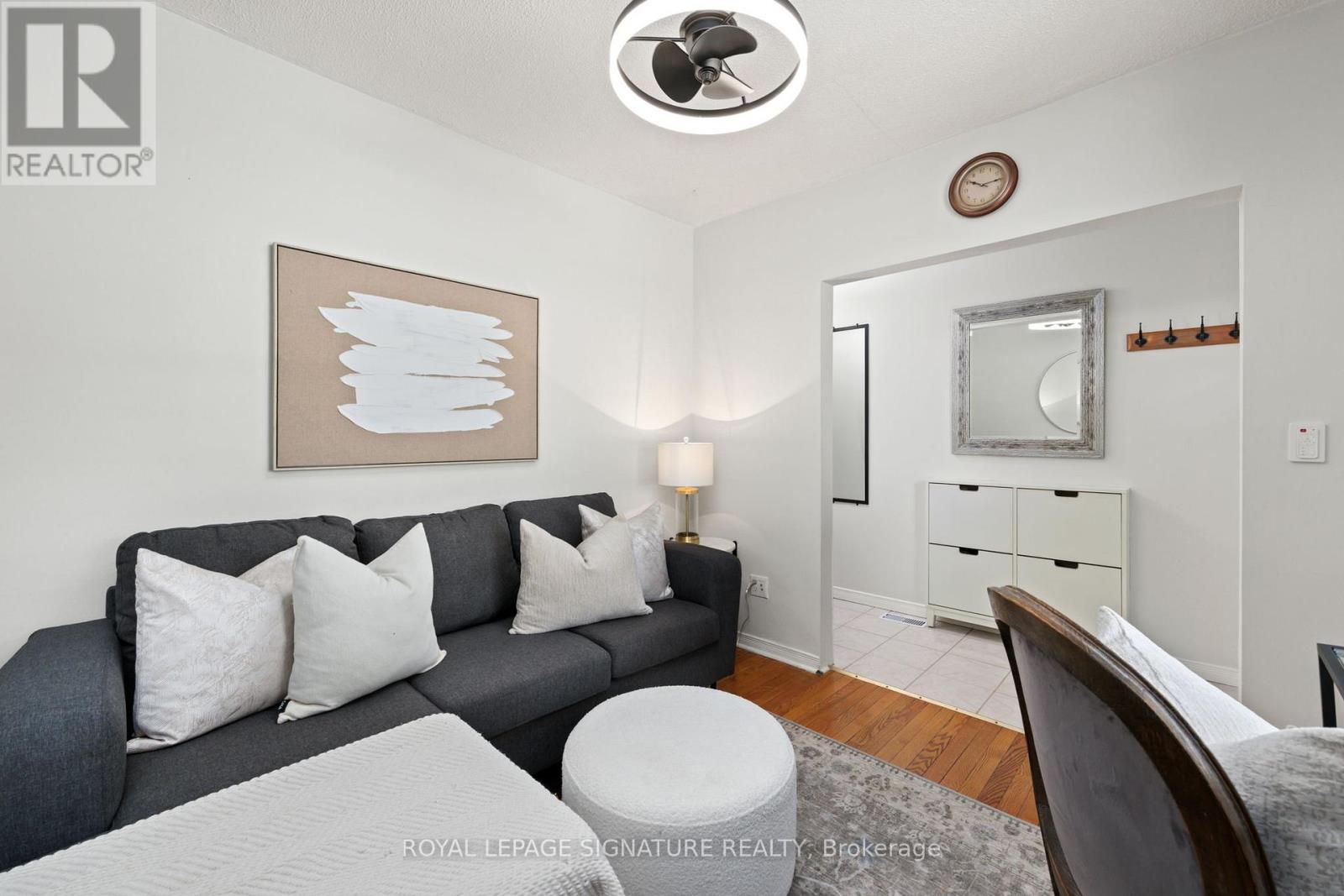 493 Jane Street, Toronto, Ontario  M6S 4A1 - Photo 4 - W12938106