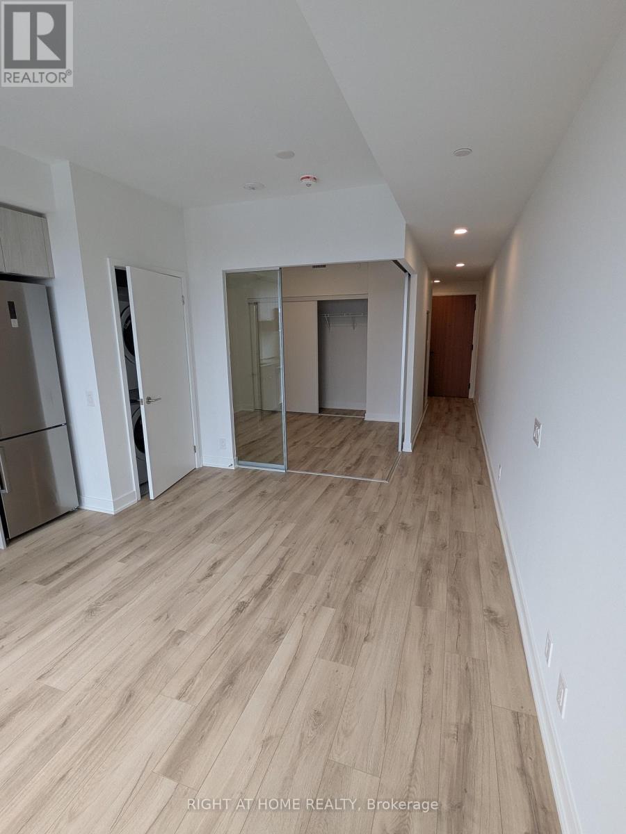 906 - 1660 Bloor Street W, Toronto, Ontario  M6P 0C6 - Photo 3 - W12938112