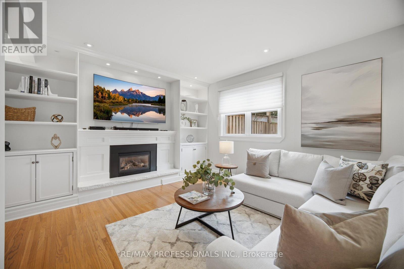 2 Thicket Road, Toronto, Ontario  M9C 2T3 - Photo 26 - W12938128