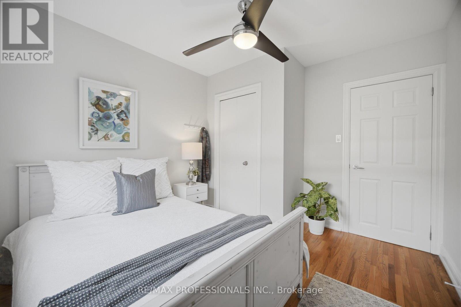 2 Thicket Road, Toronto, Ontario  M9C 2T3 - Photo 31 - W12938128