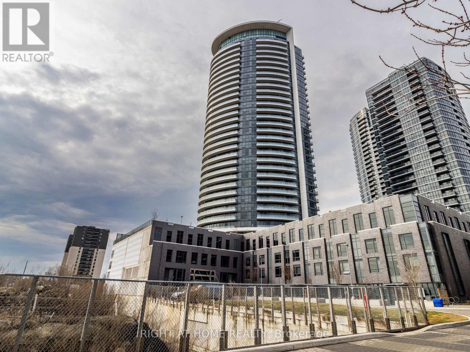 2610 - 30 Gibbs Road, Toronto (Islington-City Centre West), Ontario  M9B 0E4 - Photo 2 - W12938144