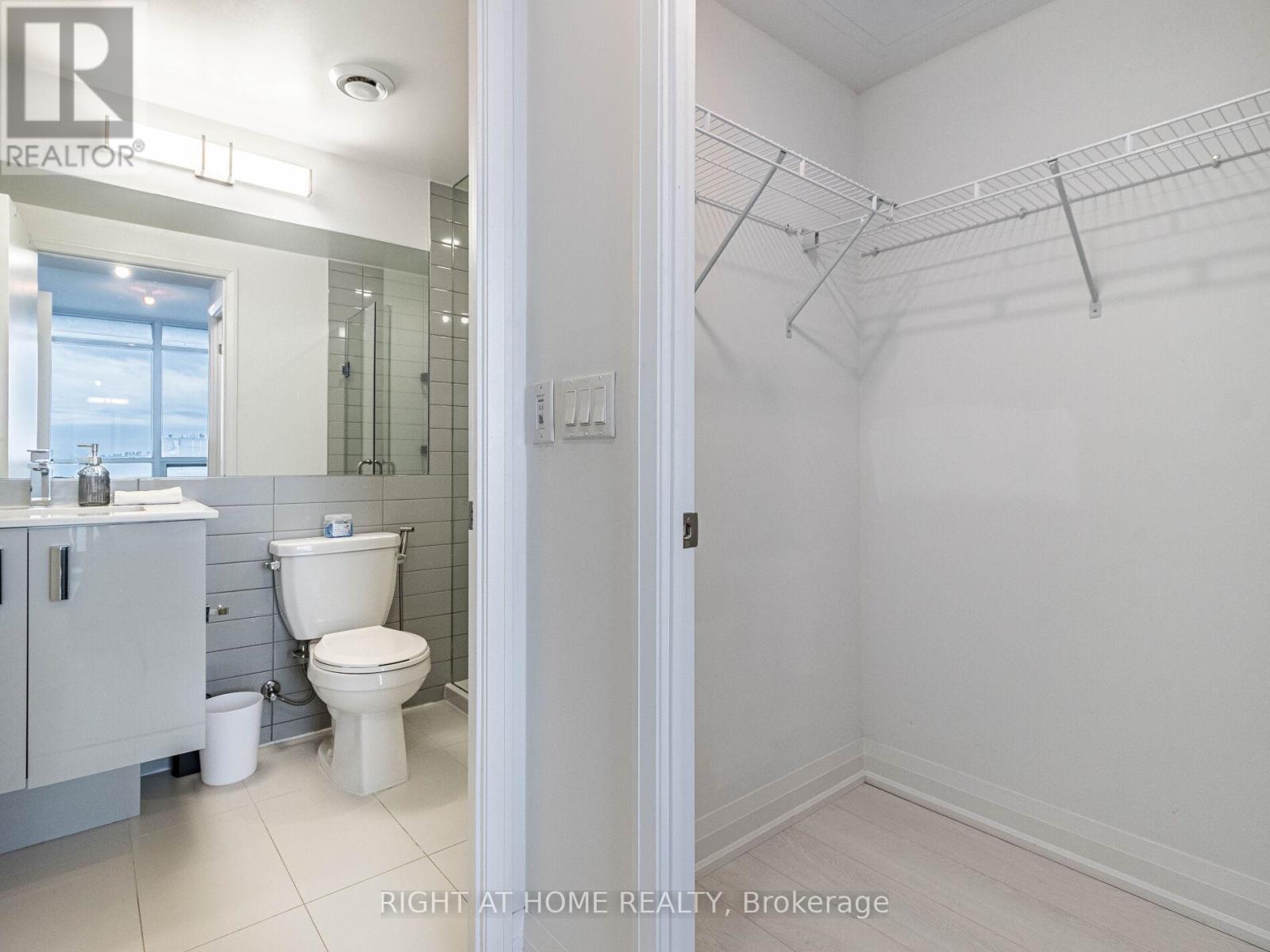 2610 - 30 Gibbs Road, Toronto (Islington-City Centre West), Ontario  M9B 0E4 - Photo 20 - W12938144