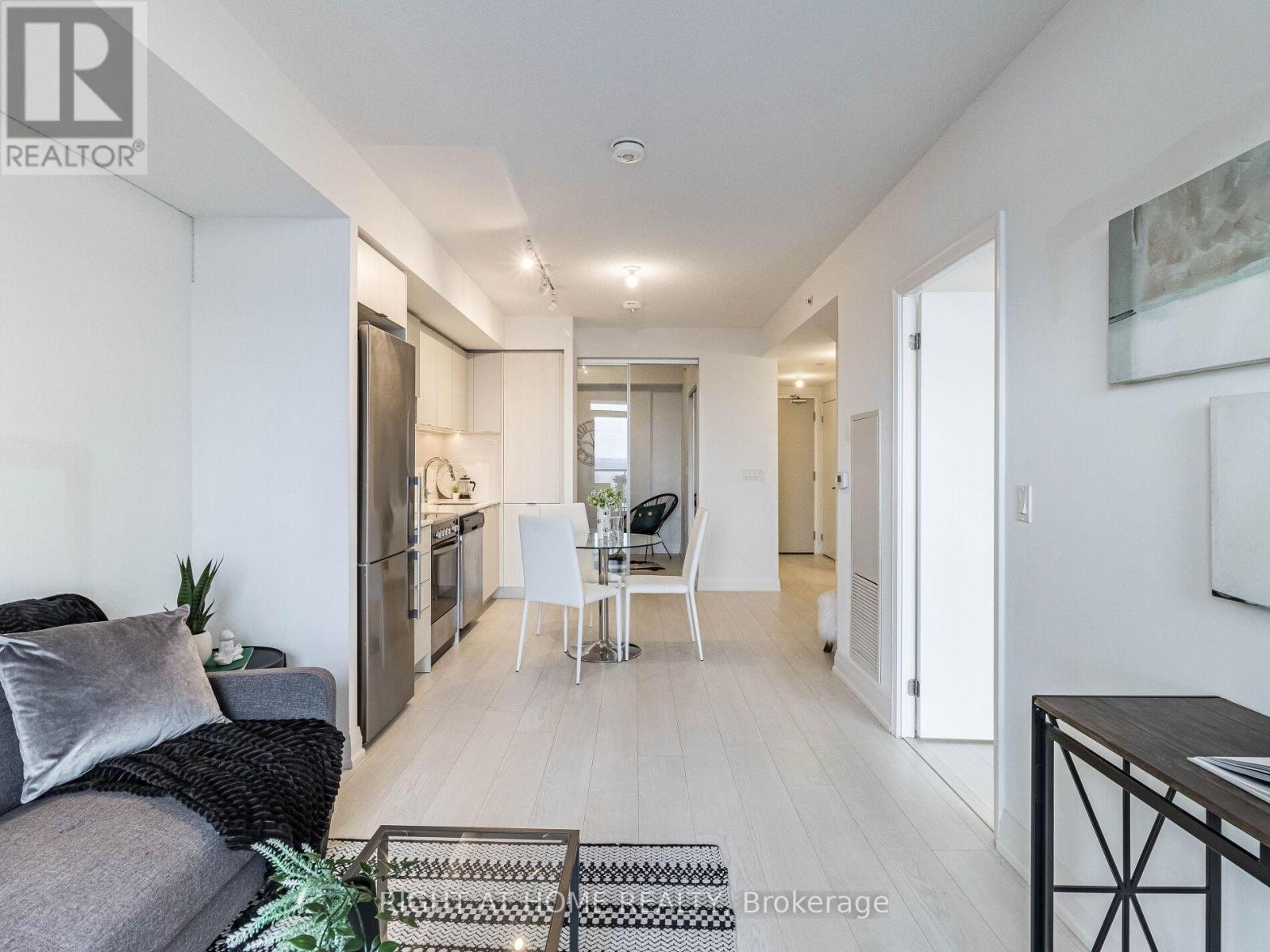 2610 - 30 Gibbs Road, Toronto (Islington-City Centre West), Ontario  M9B 0E4 - Photo 7 - W12938144