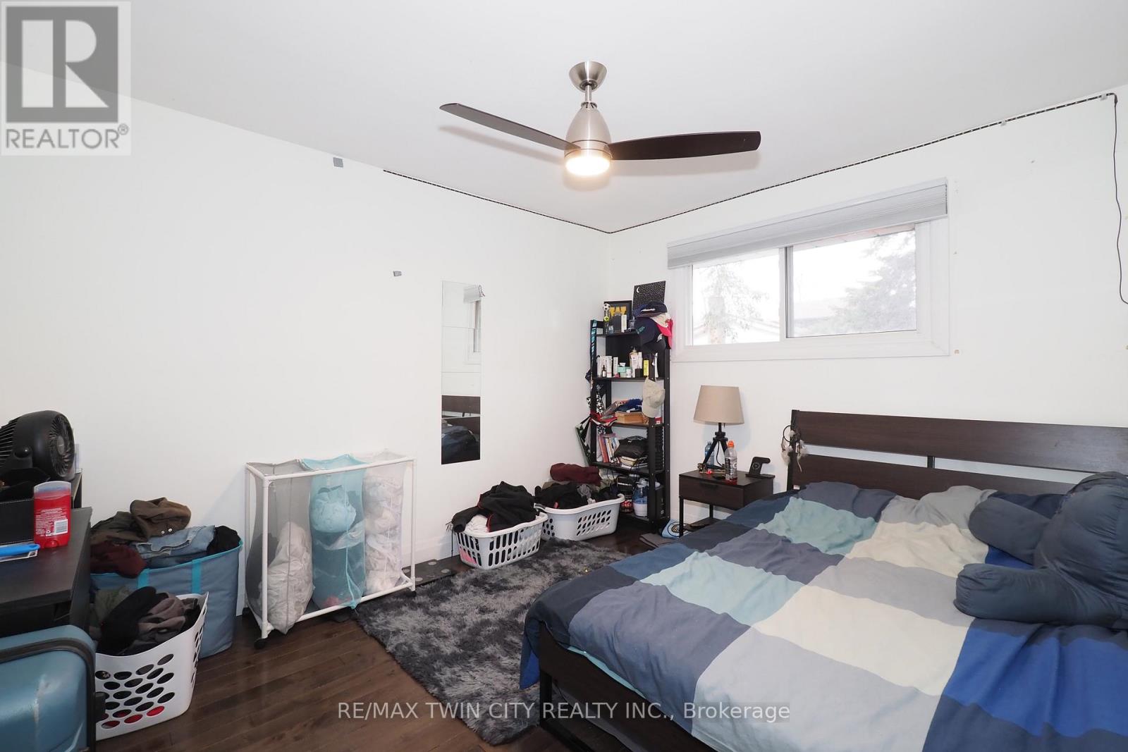 163 Pinegrove Crescent, Waterloo, Ontario  N2L 4T9 - Photo 27 - X12938116