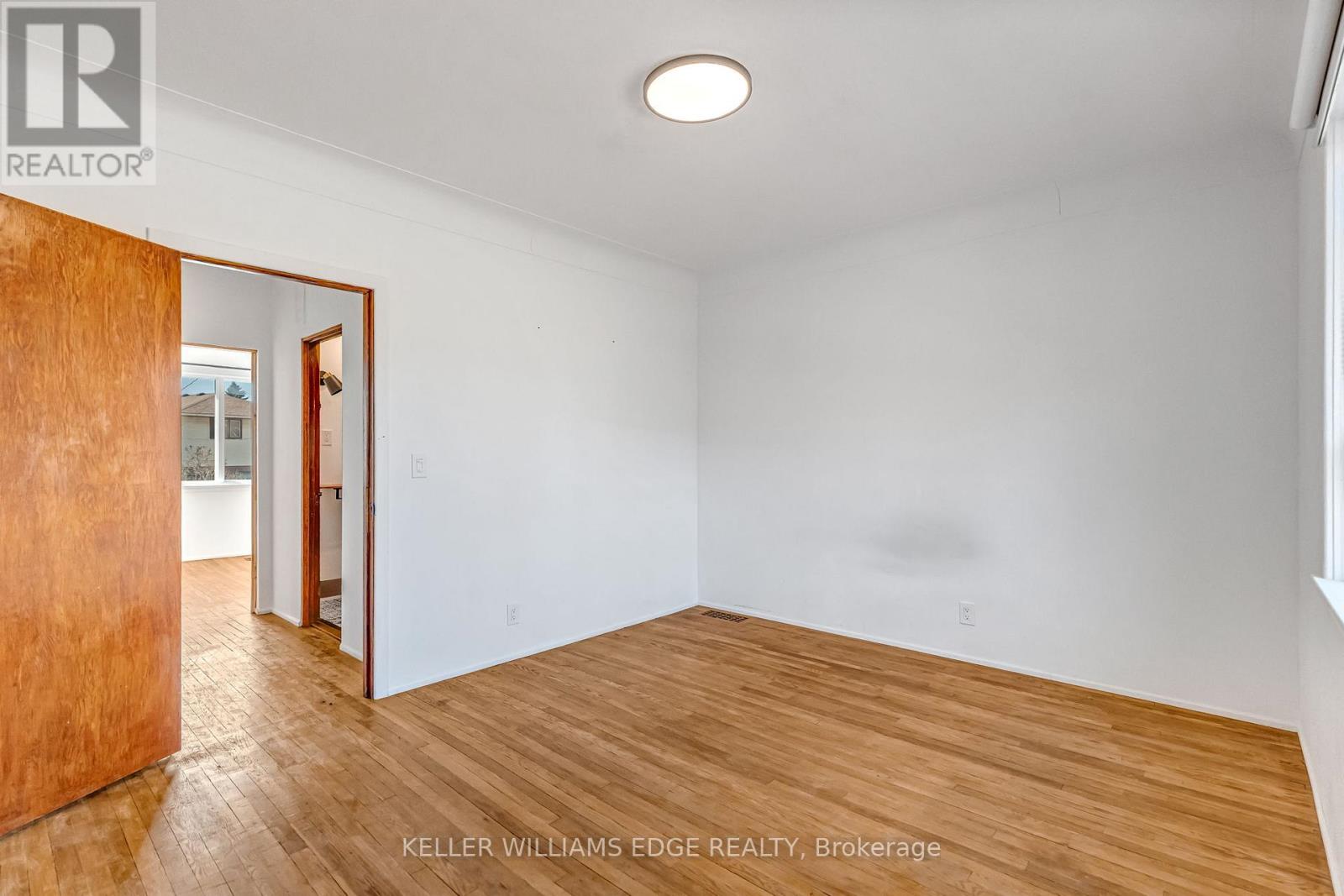 23 Clifford Street, Hamilton, Ontario  L8S 2Z7 - Photo 13 - X12938146