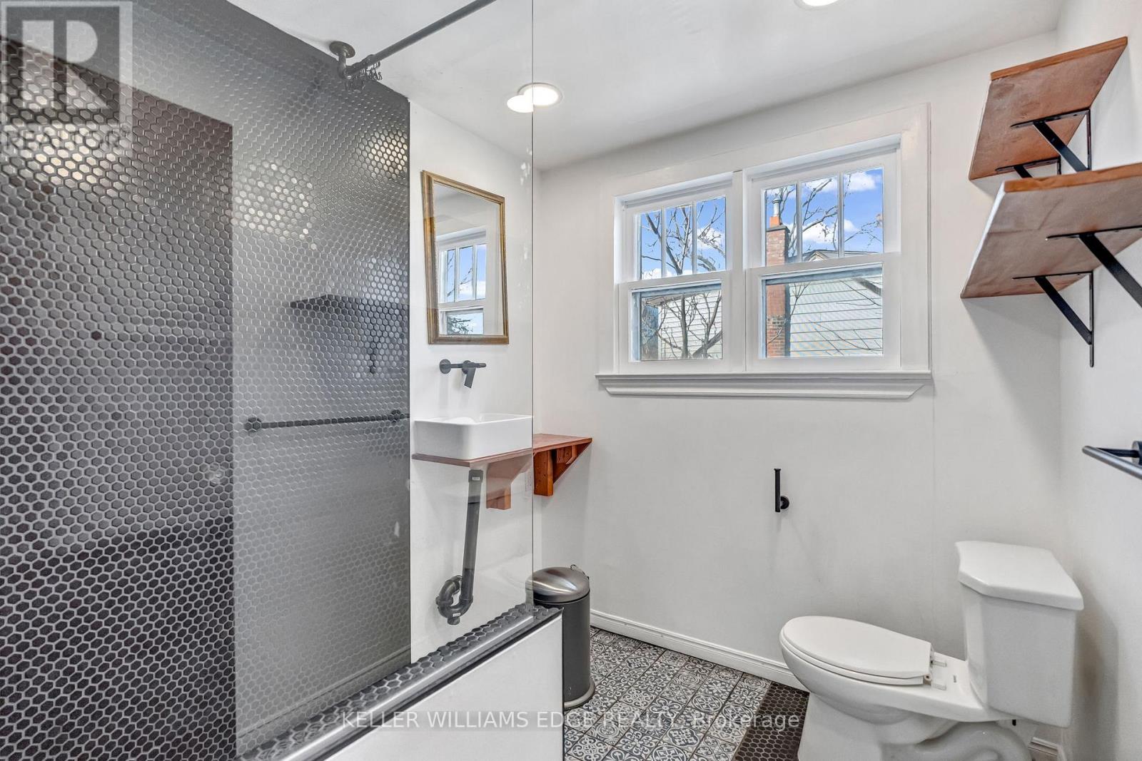 23 Clifford Street, Hamilton, Ontario  L8S 2Z7 - Photo 27 - X12938146