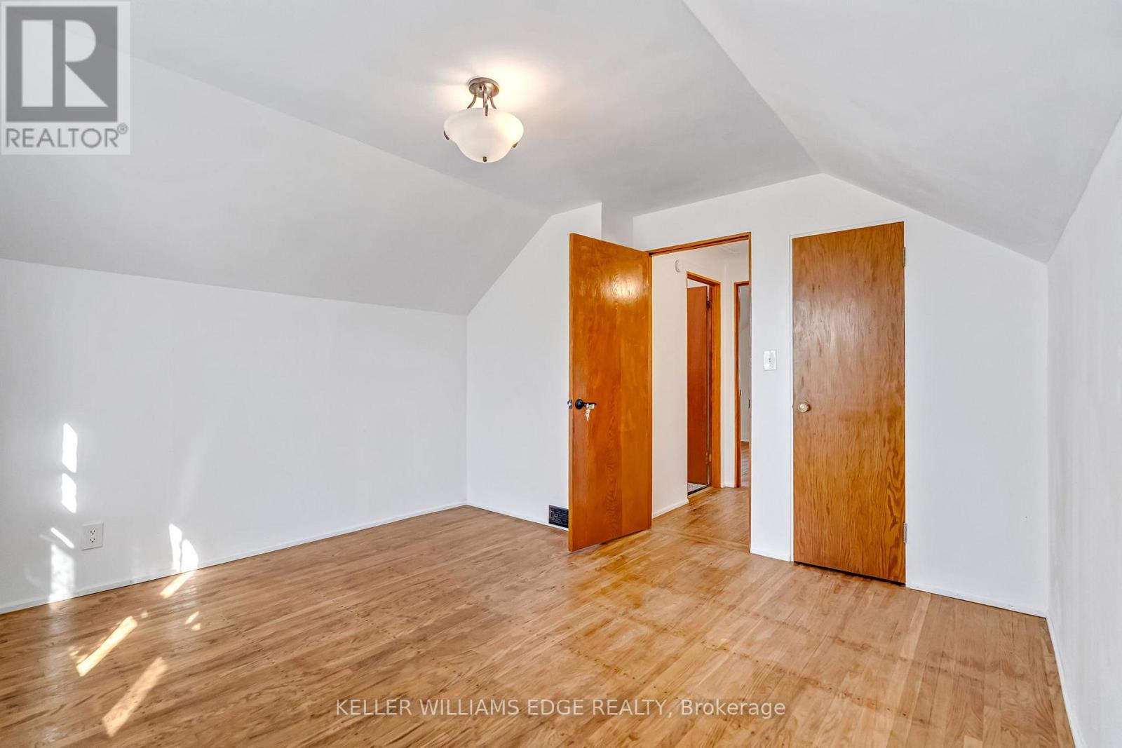 23 Clifford Street, Hamilton, Ontario  L8S 2Z7 - Photo 30 - X12938146