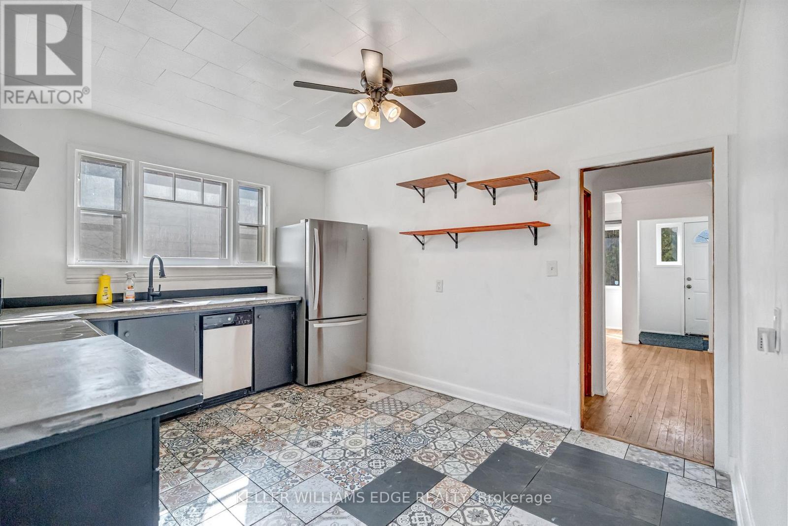 23 Clifford Street, Hamilton, Ontario  L8S 2Z7 - Photo 9 - X12938146