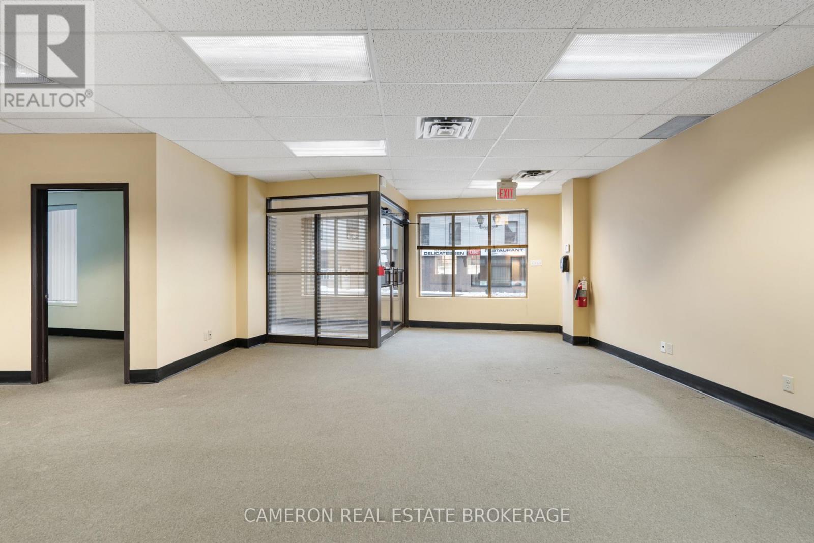 4 Montreal Road, Cornwall, Ontario  K6H 1B1 - Photo 10 - X12893266