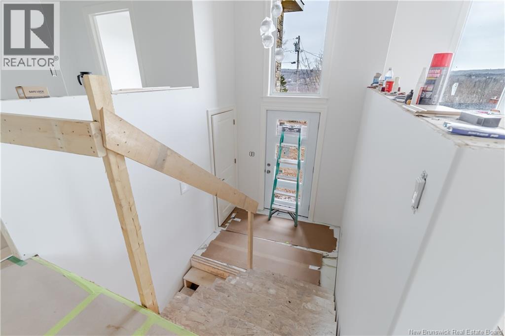 16 Mayflower Street, Fredericton, New Brunswick  E3C 1L5 - Photo 7 - NB133855