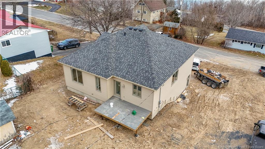 16 Mayflower Street, Fredericton, New Brunswick  E3C 1L5 - Photo 2 - NB133855