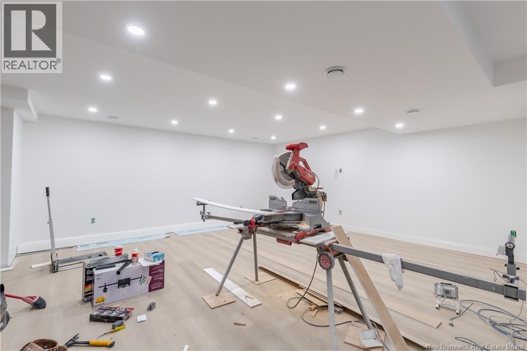 16 Mayflower Street, Fredericton, New Brunswick  E3C 1L5 - Photo 22 - NB133855