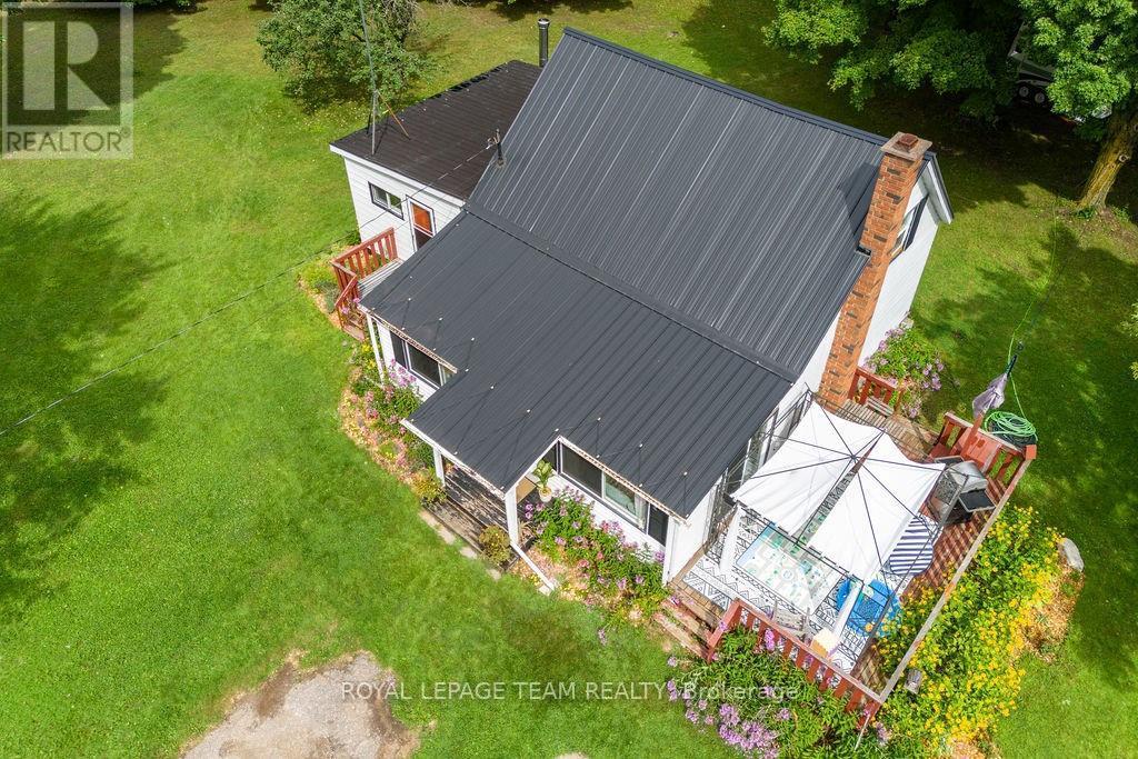 1448 Perrault Road, Bonnechere Valley, Ontario  K0J 1T0 - Photo 10 - X12389342