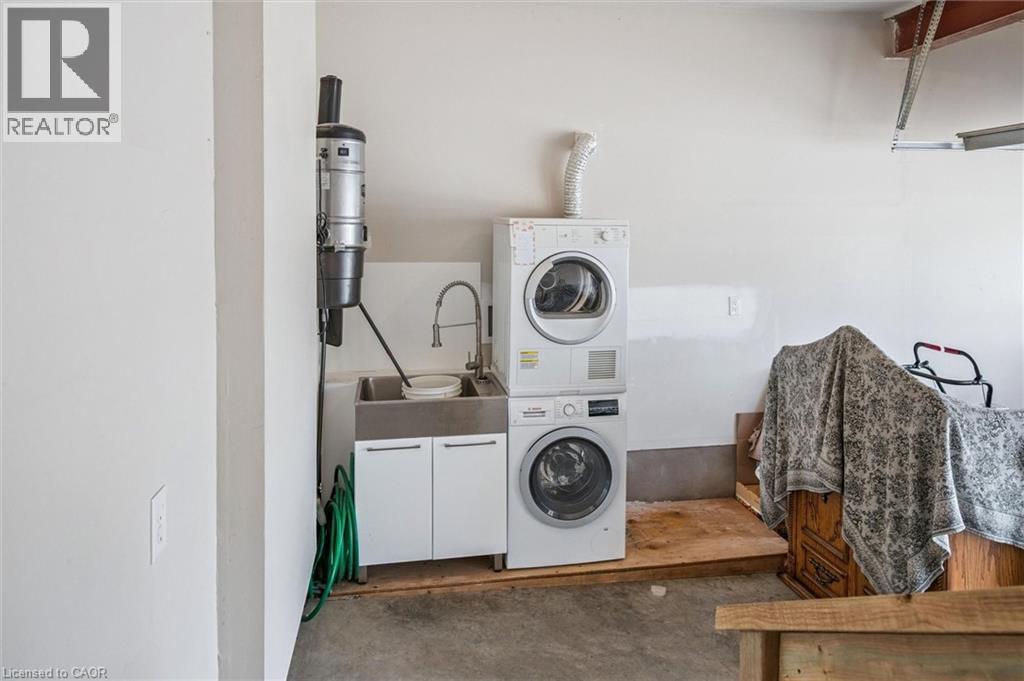 6 Keller Crescent, Kitchener, Ontario  N2N 3M7 - Photo 28 - 40810303