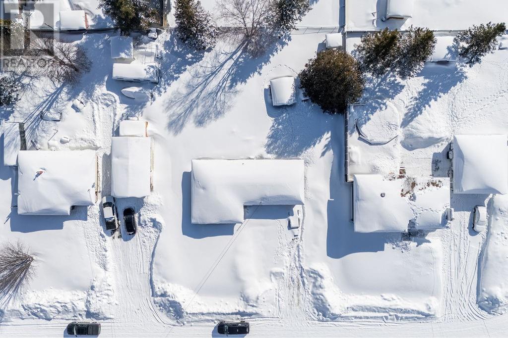 3612 Suzanne Street, Val Caron, Ontario  P3N 1H1 - Photo 20 - 2126933