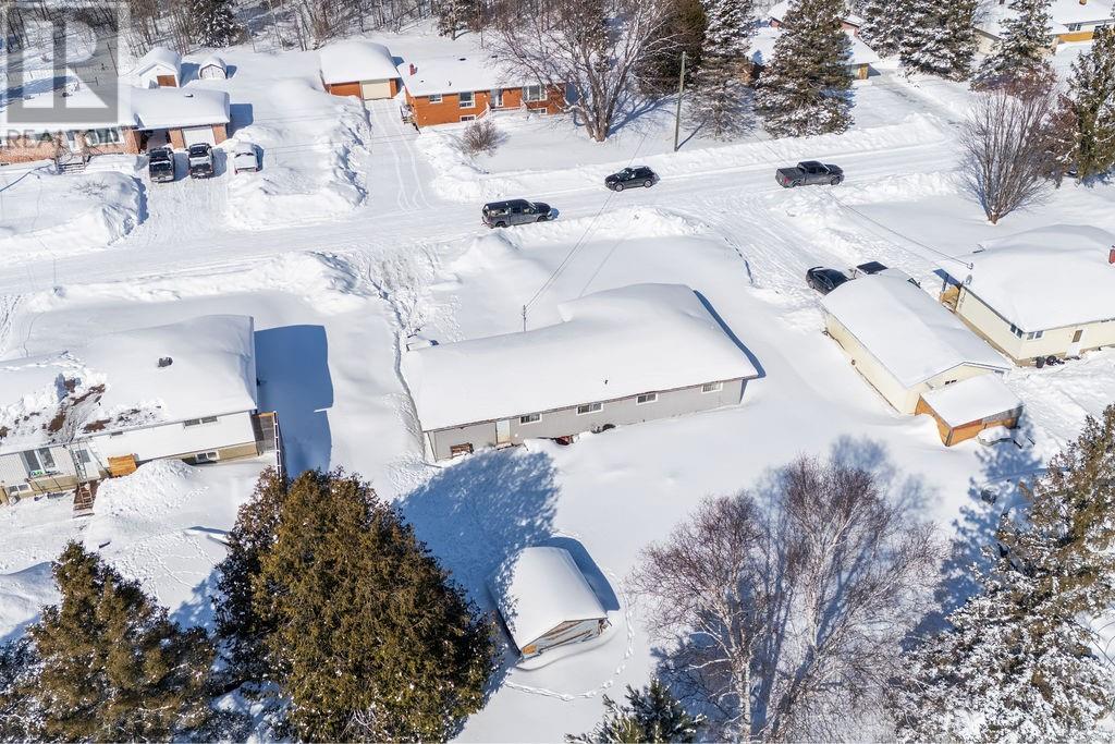 3612 Suzanne Street, Val Caron, Ontario  P3N 1H1 - Photo 22 - 2126933