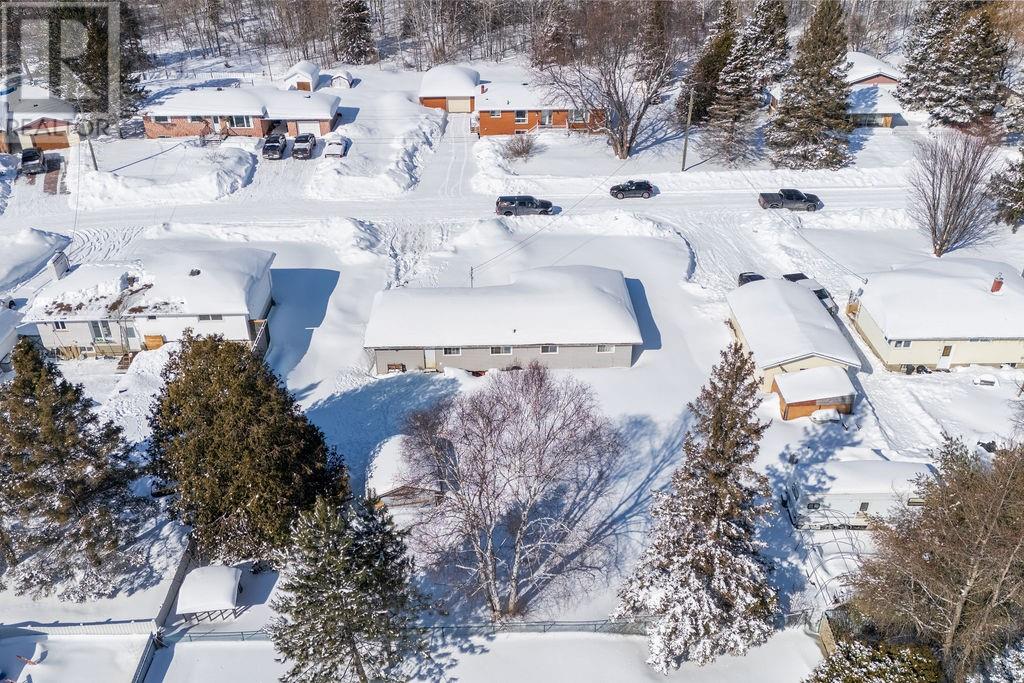 3612 Suzanne Street, Val Caron, Ontario  P3N 1H1 - Photo 23 - 2126933