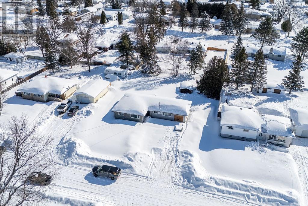 3612 Suzanne Street, Val Caron, Ontario  P3N 1H1 - Photo 24 - 2126933