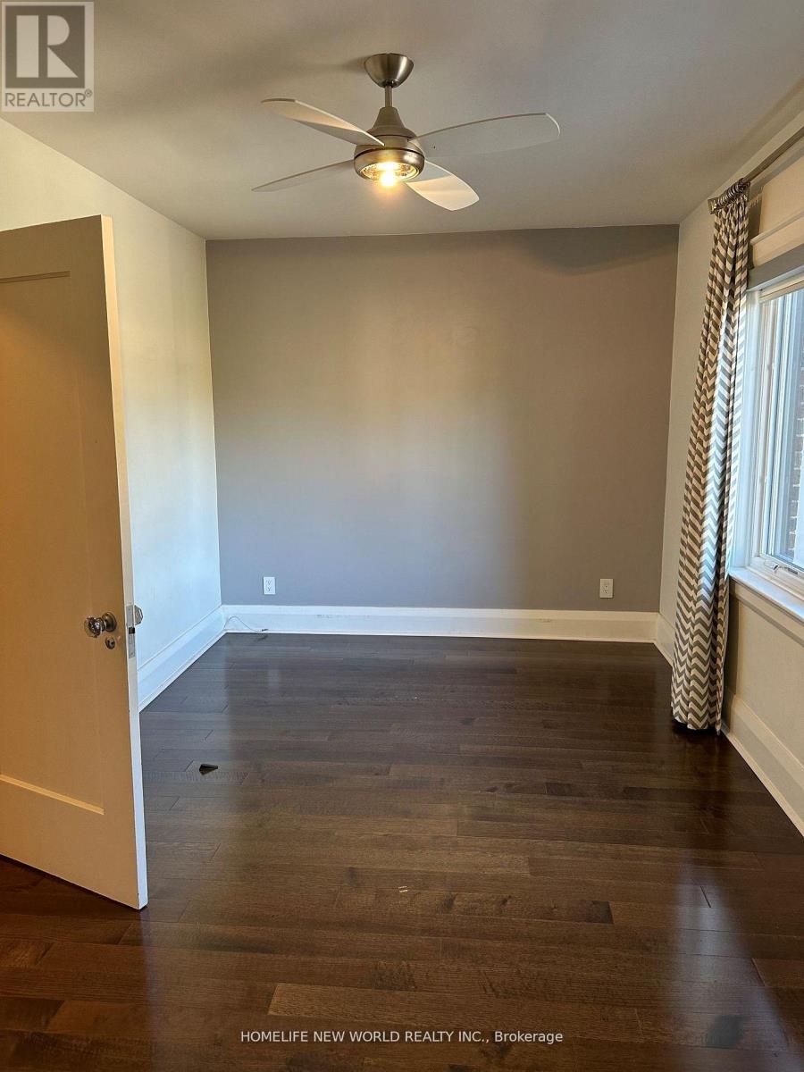 1621 Mount Pleasant Road, Toronto, Ontario  M4N 2V5 - Photo 8 - C12938156