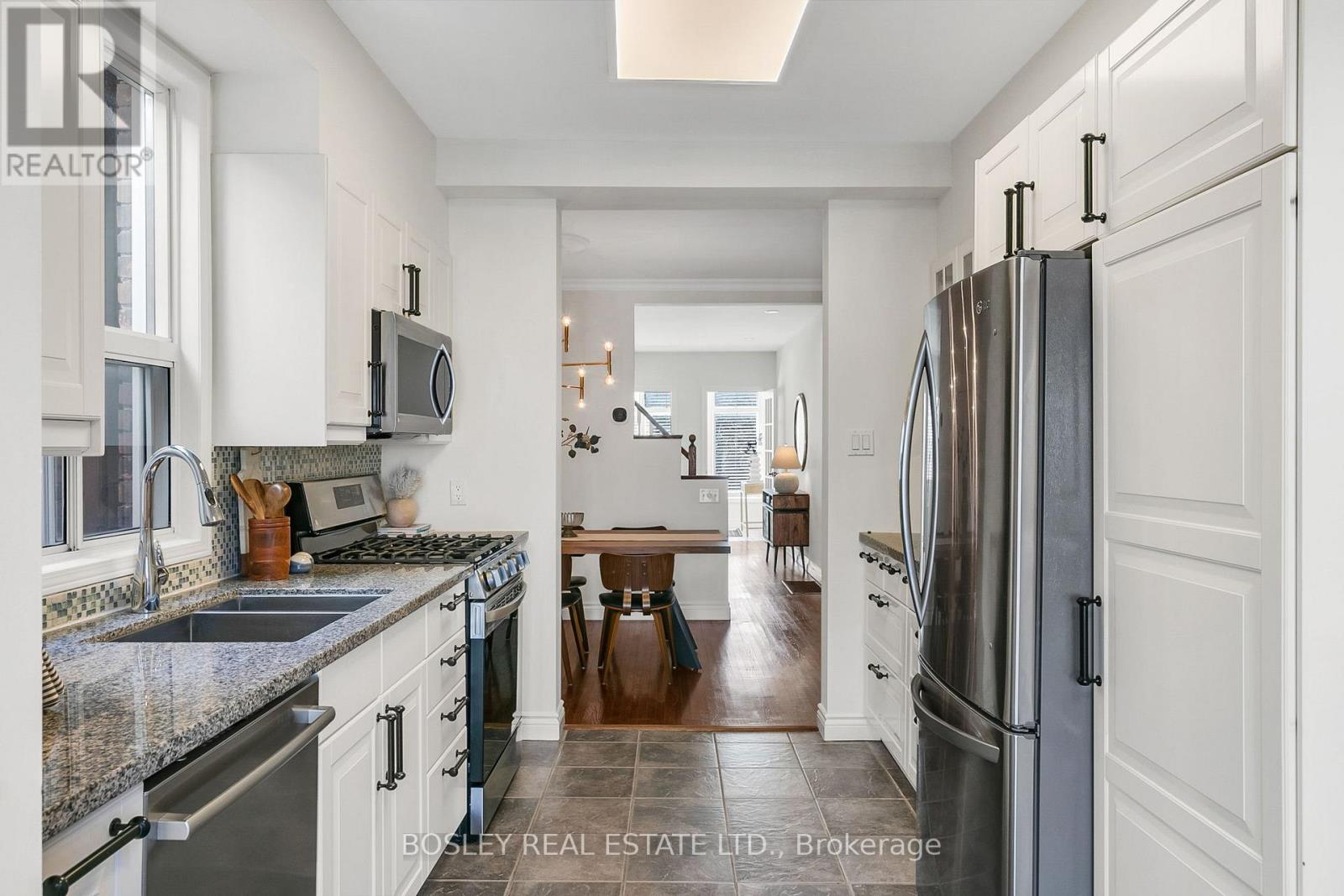 244 Fulton Avenue, Toronto, Ontario  M4K 1Y7 - Photo 15 - E12938162