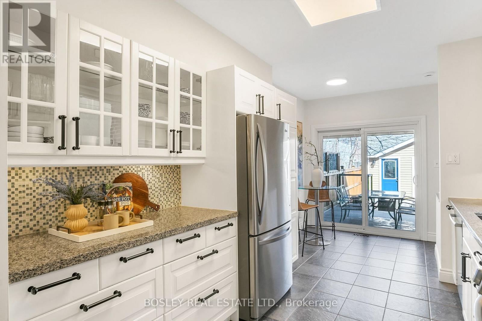 244 Fulton Avenue, Toronto, Ontario  M4K 1Y7 - Photo 16 - E12938162